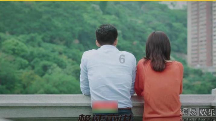 女孩突然对你很好跟你肢体接触是为什么？之前很少联系？游戏画面